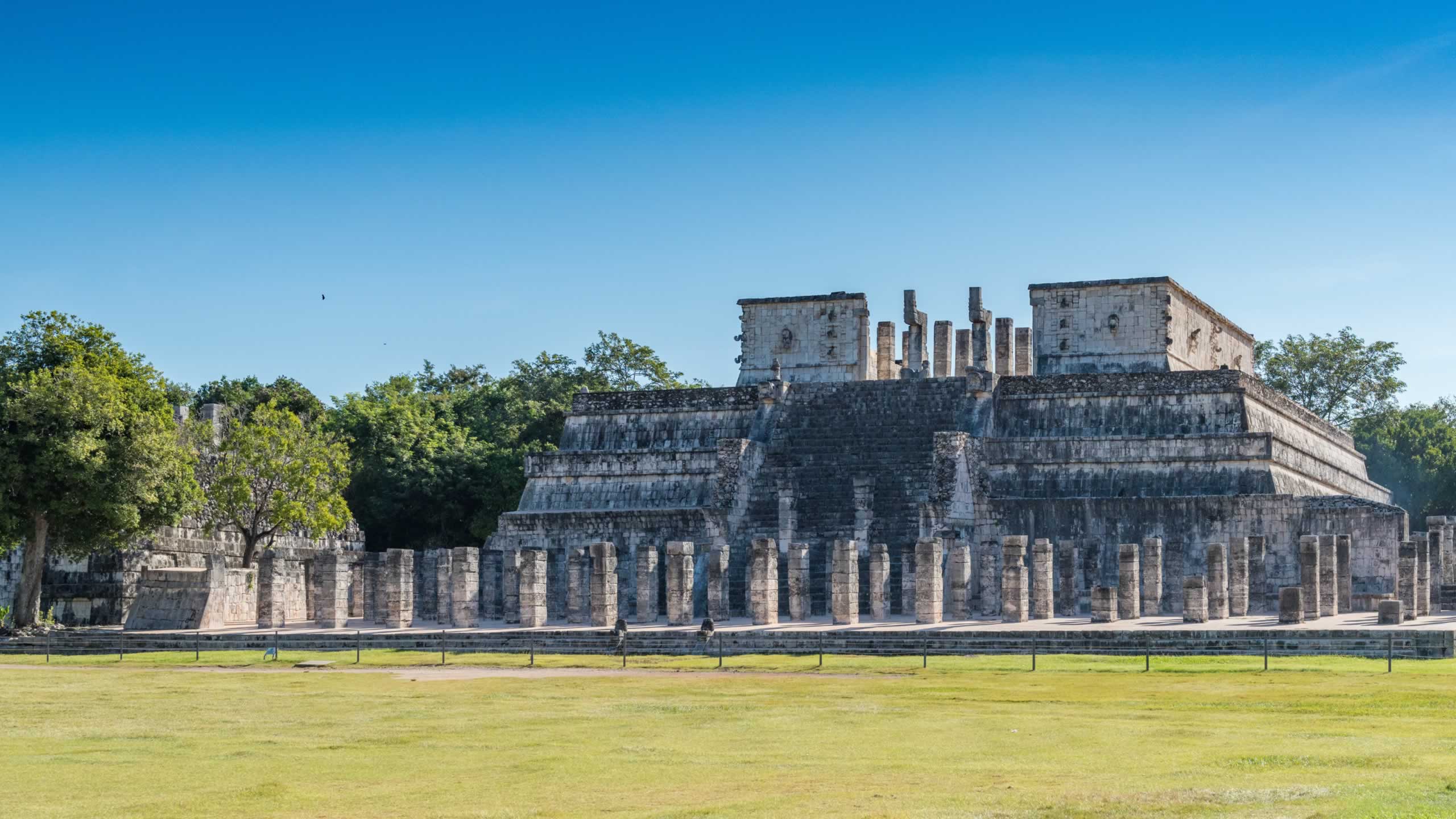 Homes-in-Mexico-mayan-ruins-2560-x-1440-o