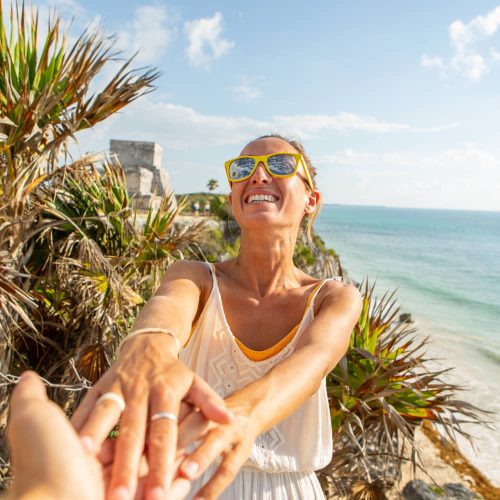 Riviera-maya-Tulum-smiling-woman-o